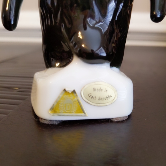 Royal Dux Bohemia Penguin Figure with Markings - Picture 7 of 10